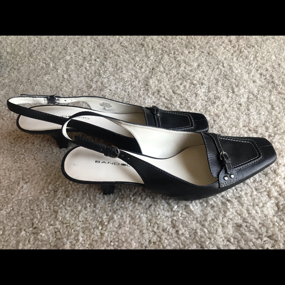 Sandals - Picture 3 of 7